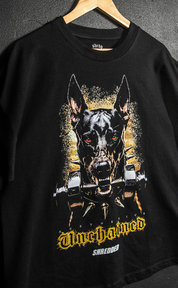 Unchained Doberman- unisex Pump cover - Oversized Gym T-shirt  - Black / Coloured