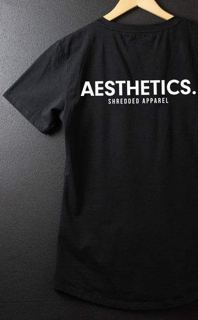 Aesthetics.- Fitted Muscle T-shirt - Curved Hem - Black / White - Stay Shredded